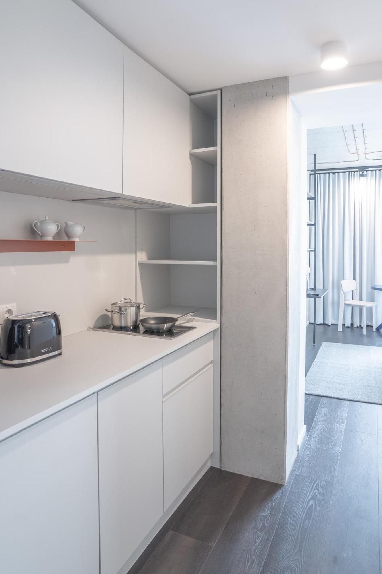 Honest Ricany Zimmer foto